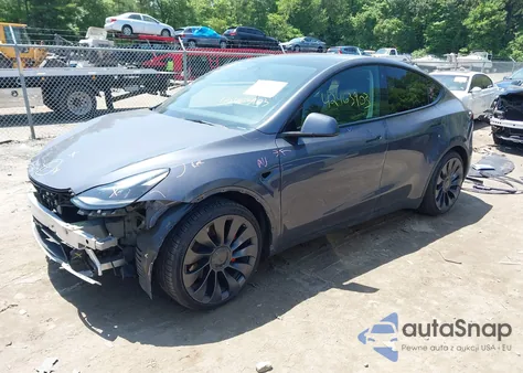 2023 Tesla Model Y Performance Dual Motor All-Wheel Drive from USA, damaged, VIN 7SAYGDEF7PF700602